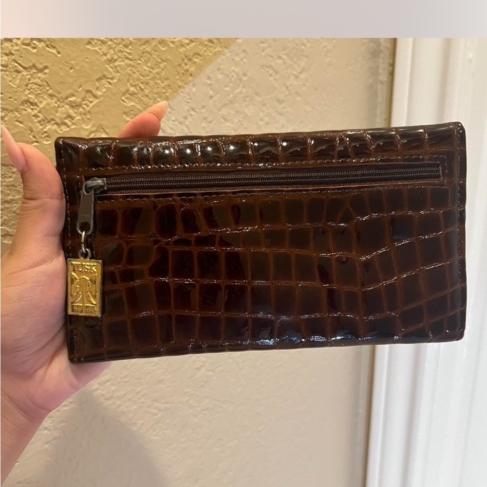 🐍Tusk faux snake skin wallet🐍